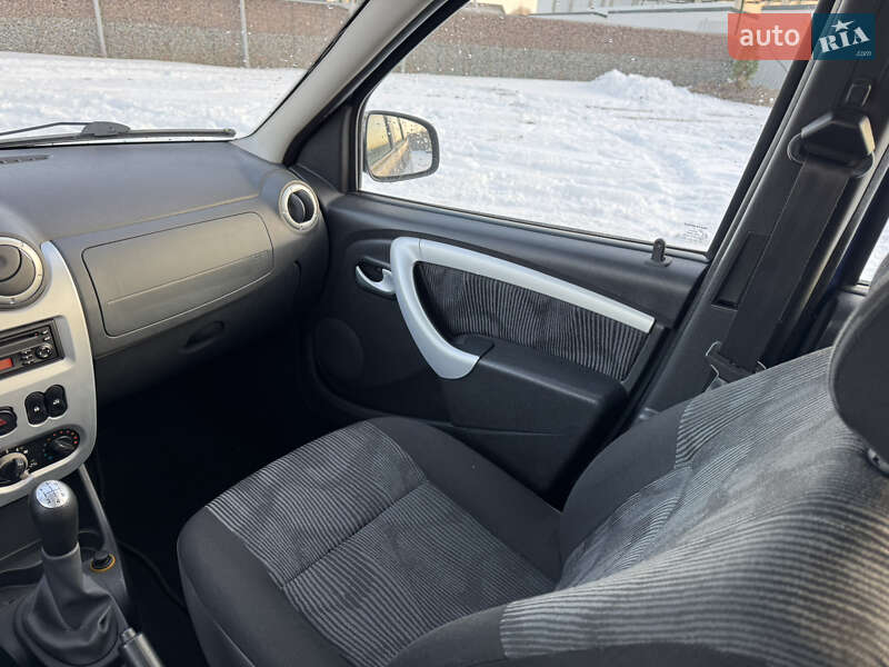 Универсал Dacia Logan MCV 2009 в Житомире