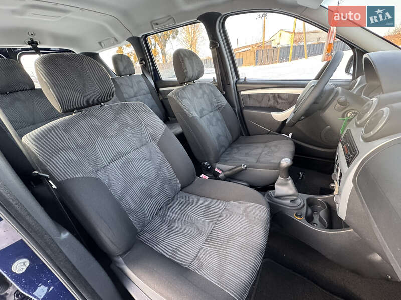 Универсал Dacia Logan MCV 2009 в Житомире