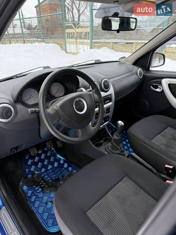 Универсал Dacia Logan MCV 2010 в Красилове