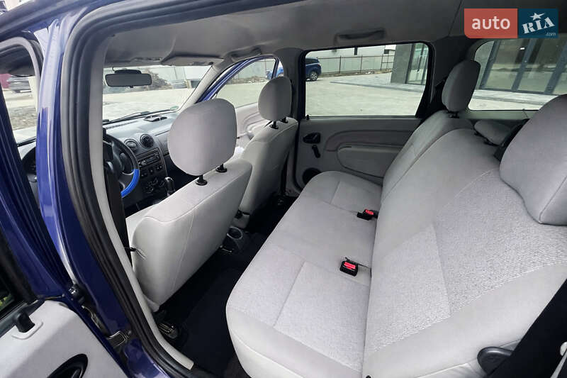 Универсал Dacia Logan MCV 2009 в Ужгороде фото 9 Универсал Dacia Logan MCV 2009 в Ужгороде