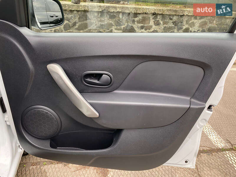 Универсал Dacia Logan MCV 2016 в Ровно