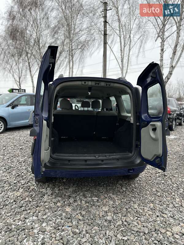 Универсал Dacia Logan MCV 2007 в Смеле