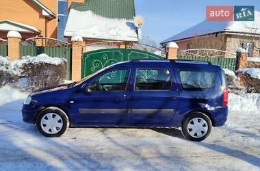 Универсал Dacia Logan MCV 2010 в Чернигове