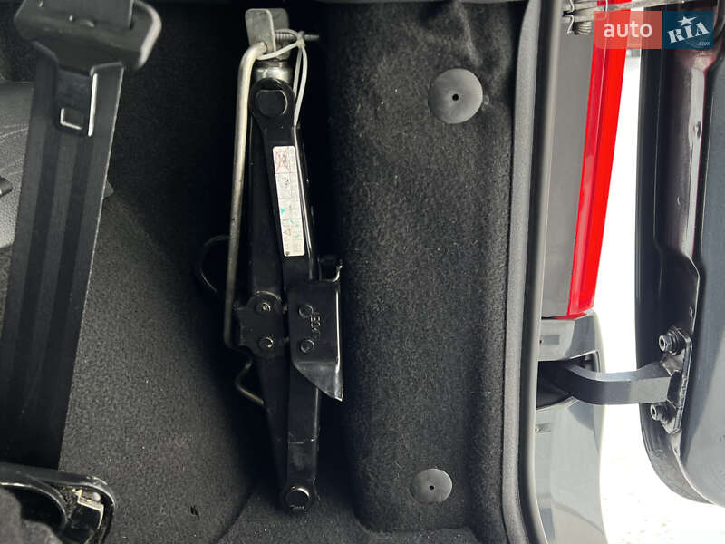 Универсал Dacia Logan MCV 2010 в Луцке