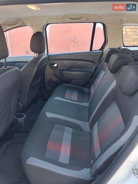 Универсал Dacia Logan MCV 2019 в Ромнах