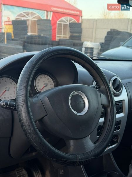 Универсал Dacia Logan MCV 2010 в Лубнах