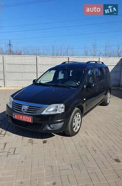 Универсал Dacia Logan MCV 2010 в Чернигове