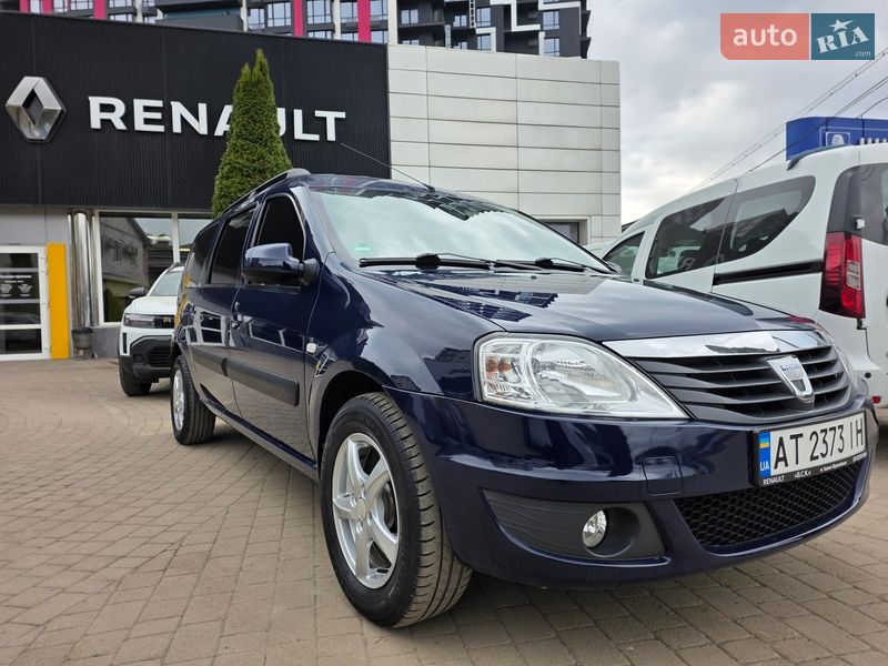 Седан Dacia Logan MCV 2010 в Ивано-Франковске