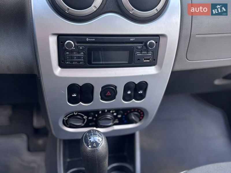 Универсал Dacia Logan MCV 2012 в Белой Кринице фото 14 Универсал Dacia Logan MCV 2012 в Белой Кринице