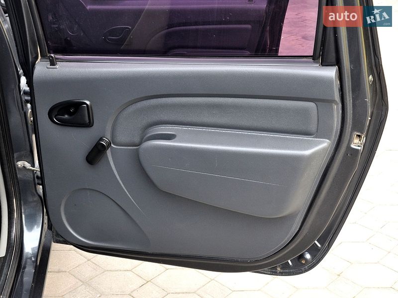 Универсал Dacia Logan MCV 2008 в Львове