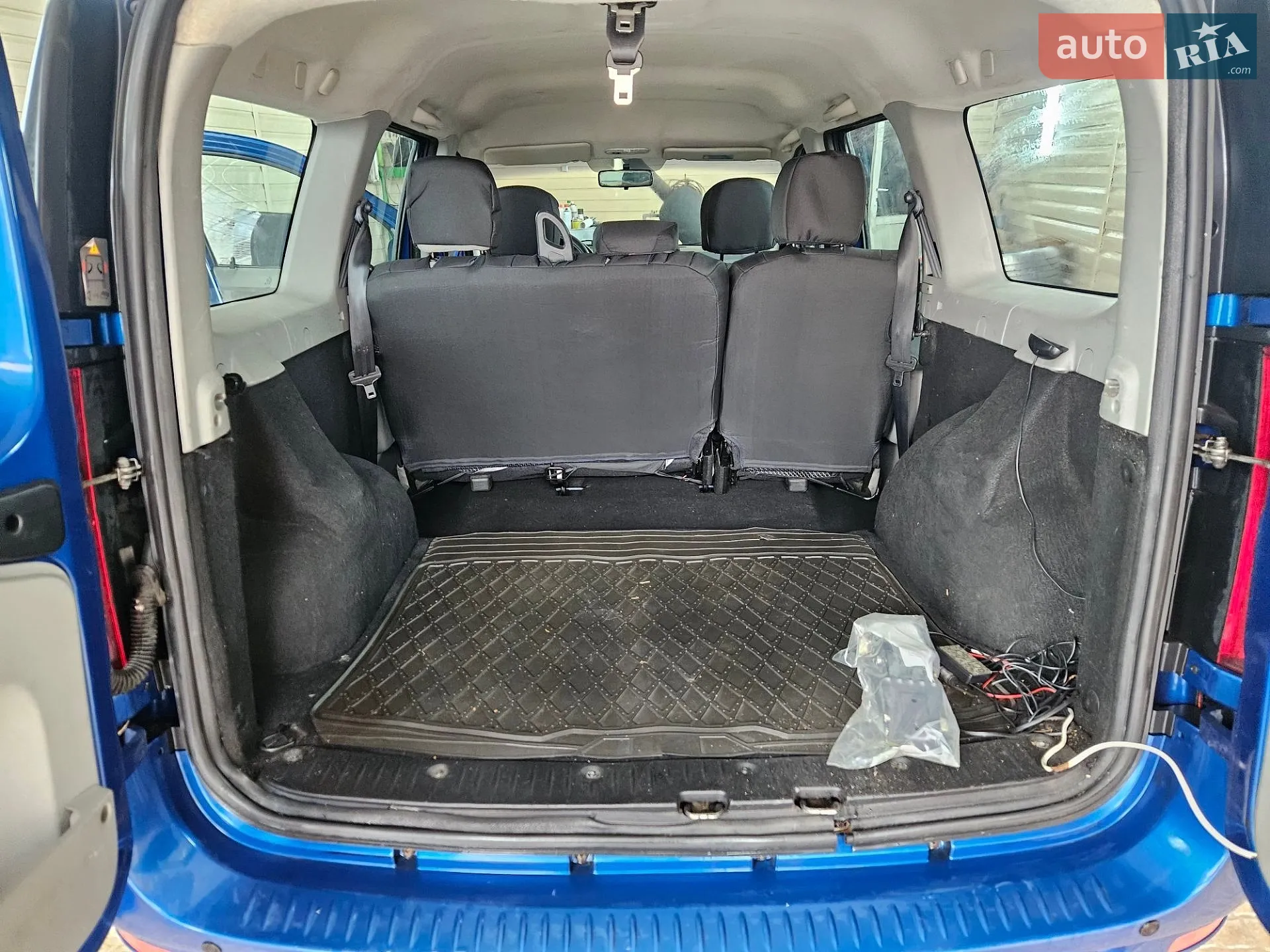 2010 Dacia Logan - мініатюра 12