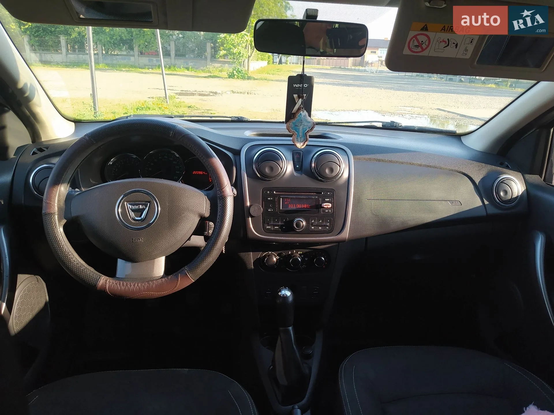 2014 Dacia Logan - мініатюра 11