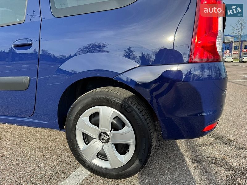 Универсал Dacia Logan MCV 2009 в Житомире