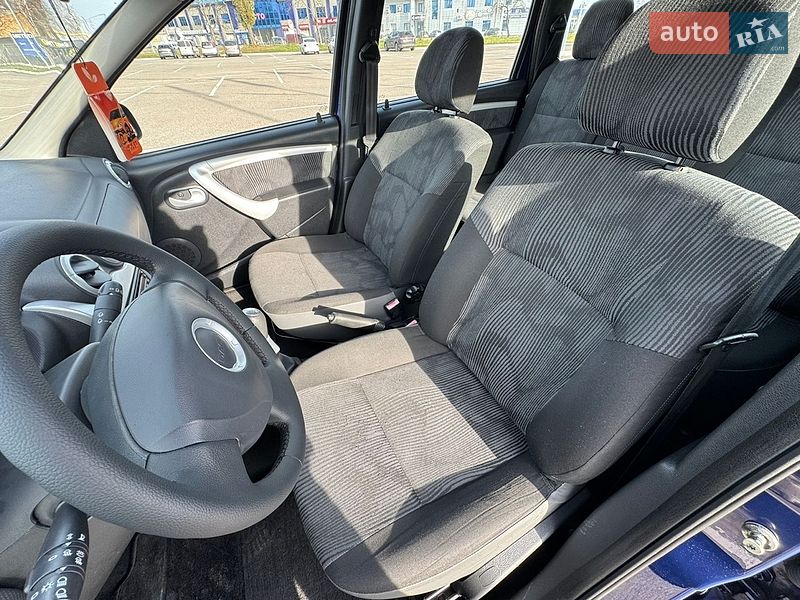 Универсал Dacia Logan MCV 2009 в Житомире