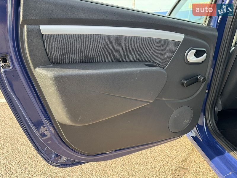 Универсал Dacia Logan MCV 2009 в Житомире