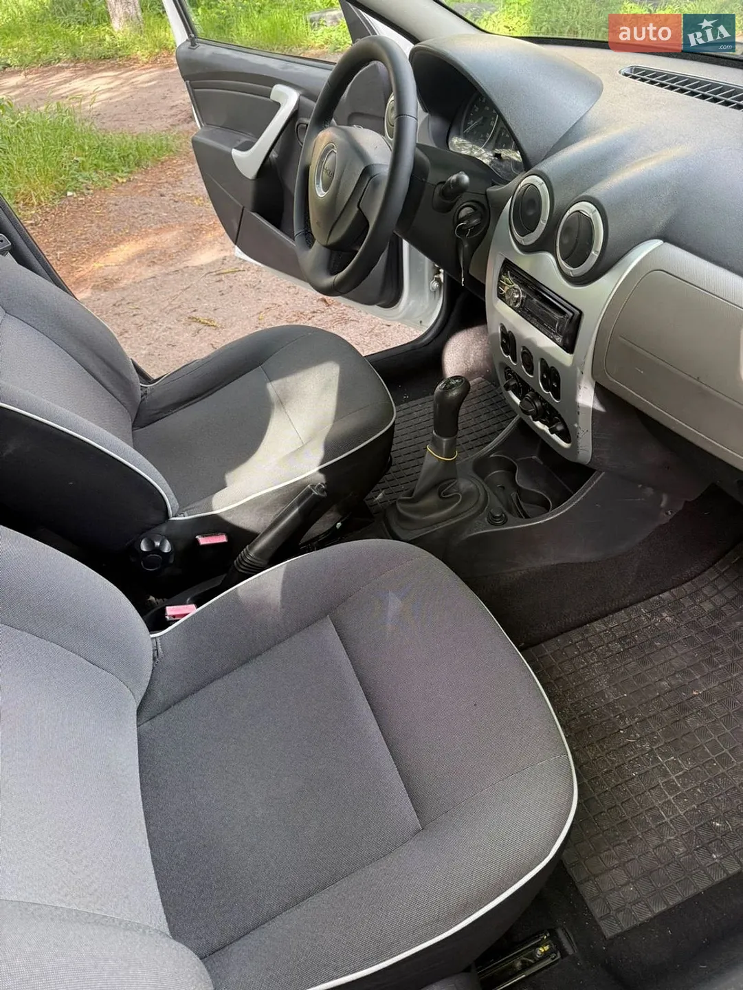 2012 Dacia Logan - мініатюра 14