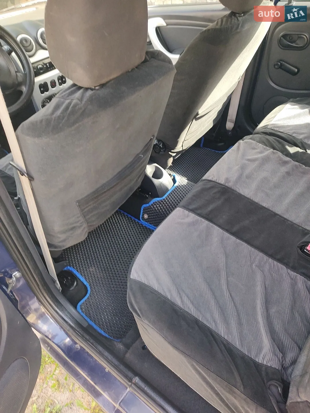 2012 Dacia Logan - мініатюра 11