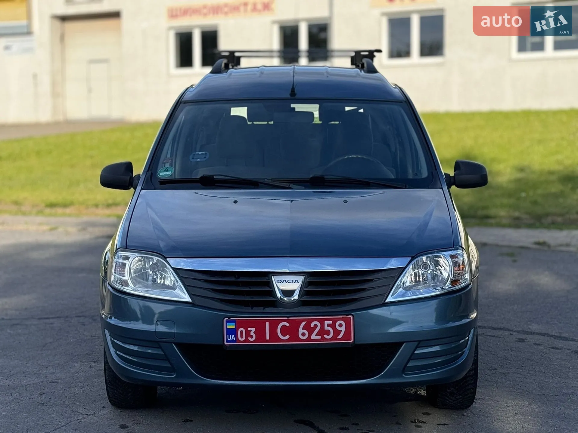 2010 Dacia Logan - мініатюра 4