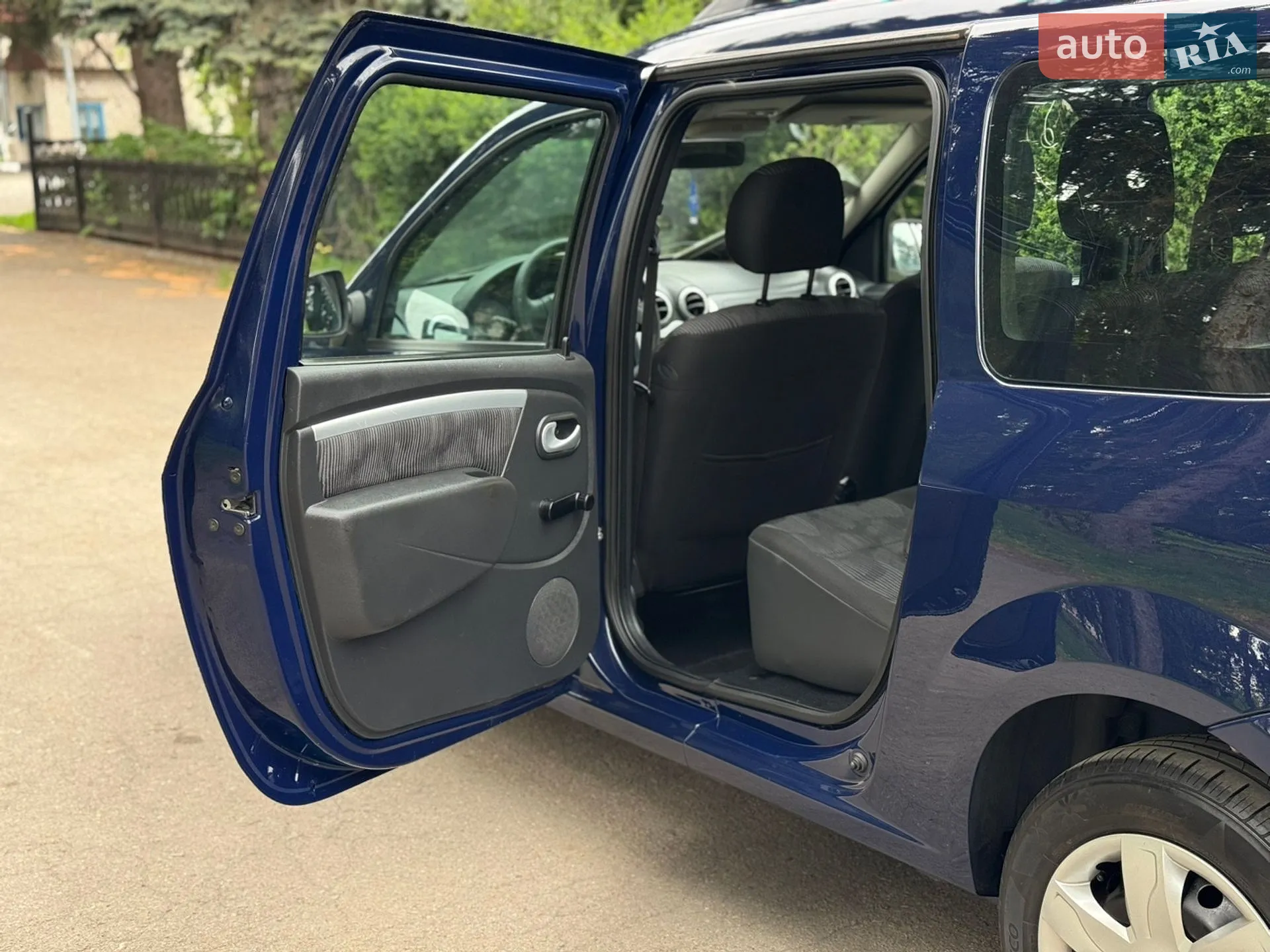 2012 Dacia Logan - мініатюра 15