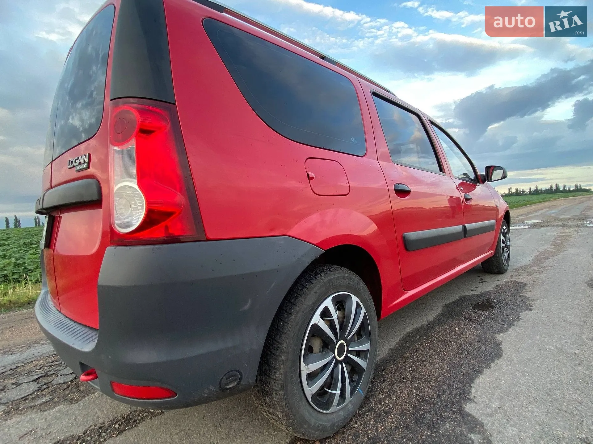2010 Dacia Logan - мініатюра 7