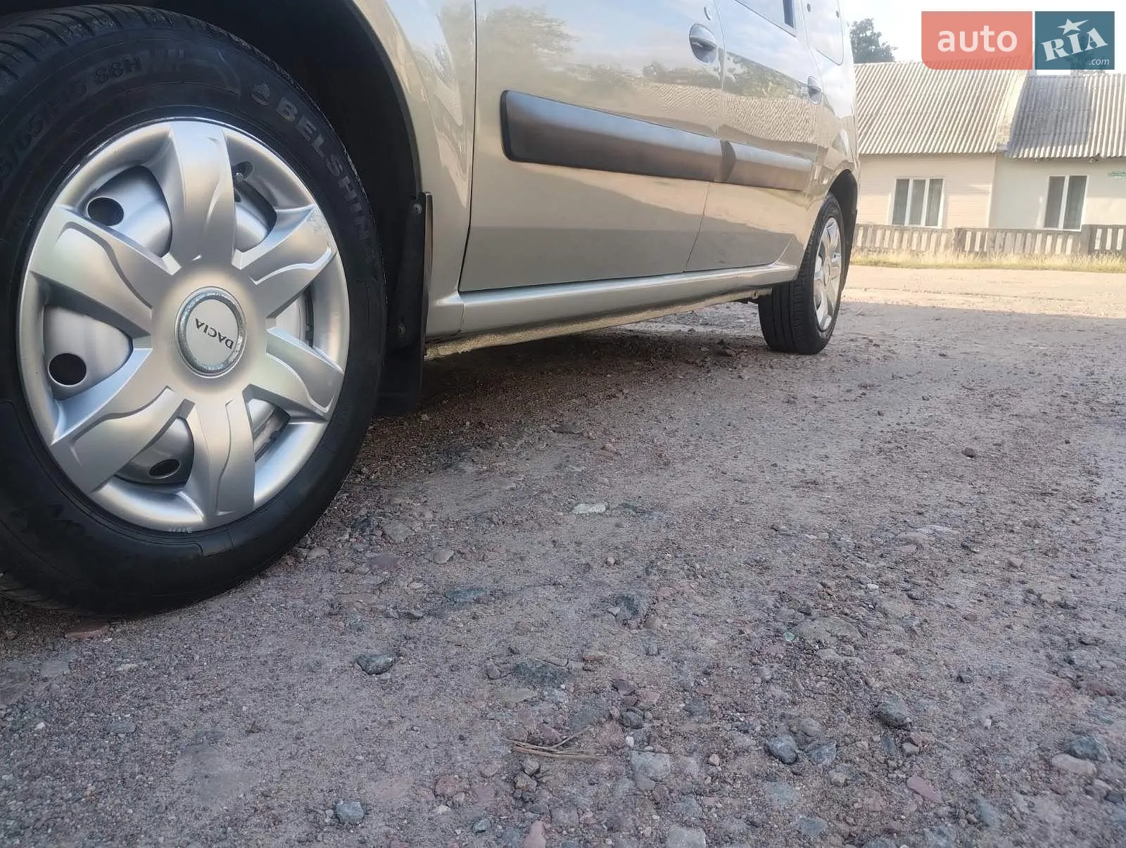 2011 Dacia Logan - мініатюра 27