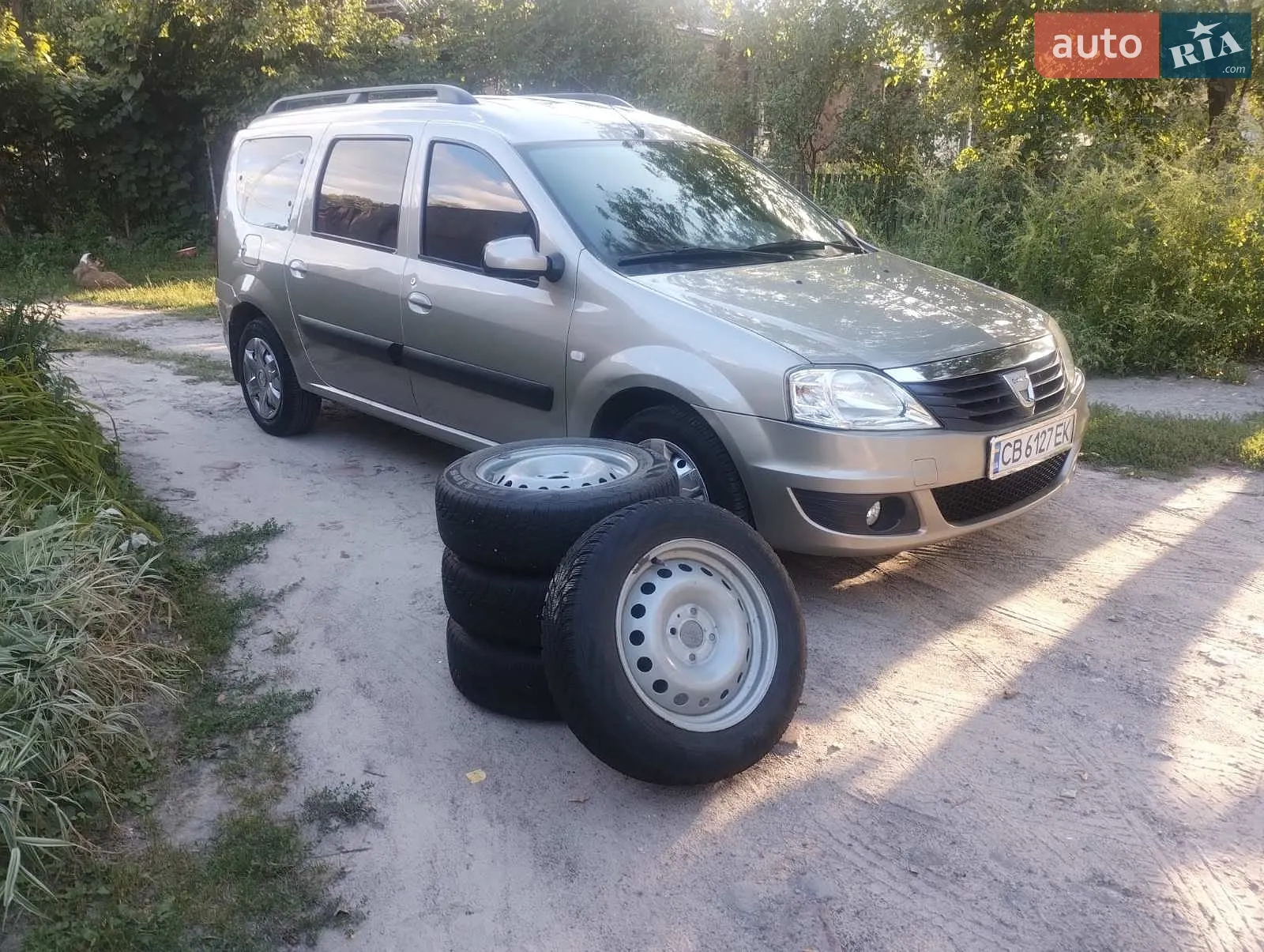2011 Dacia Logan - мініатюра 10