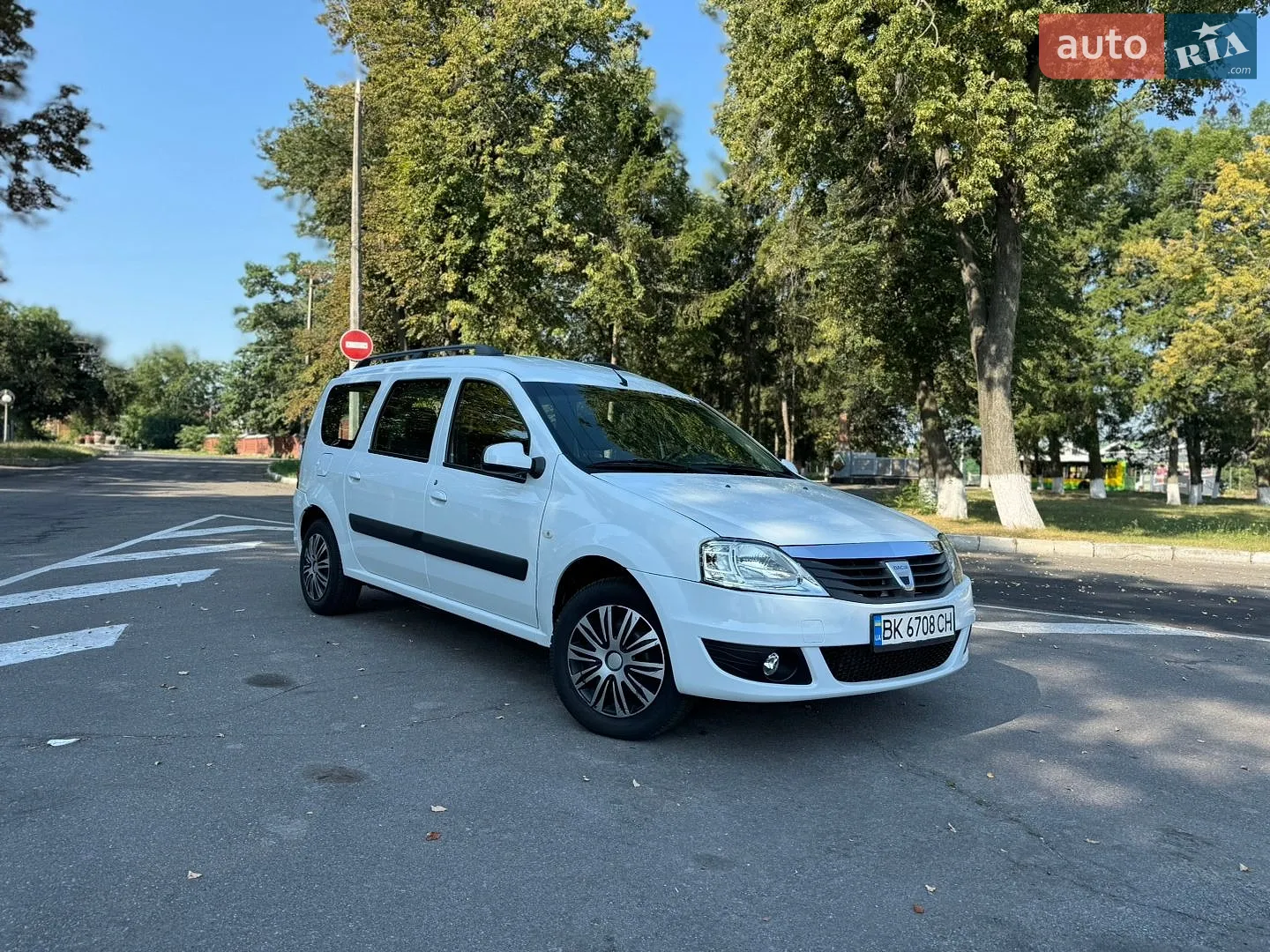 2011 Dacia Logan - мініатюра 6