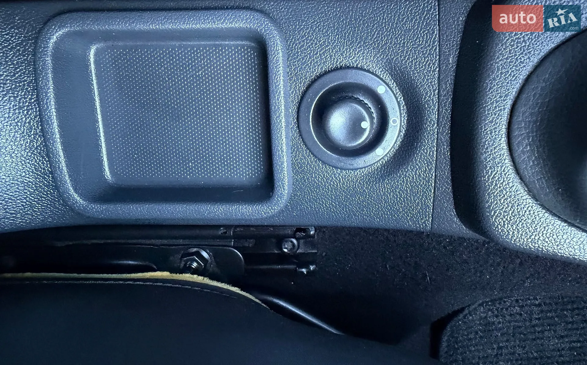 2011 Dacia Logan - мініатюра 82