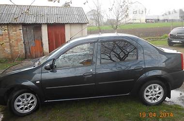 Седан Dacia Logan 2008 в Золочеве