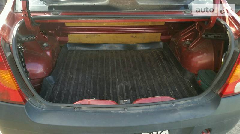 Седан Dacia Logan 2007 в Рівному