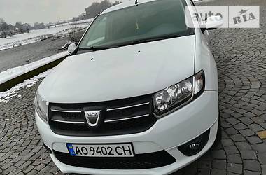 Седан Dacia Logan 2015 в Мукачево