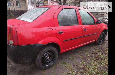 Седан Dacia Logan 2005 в Києві