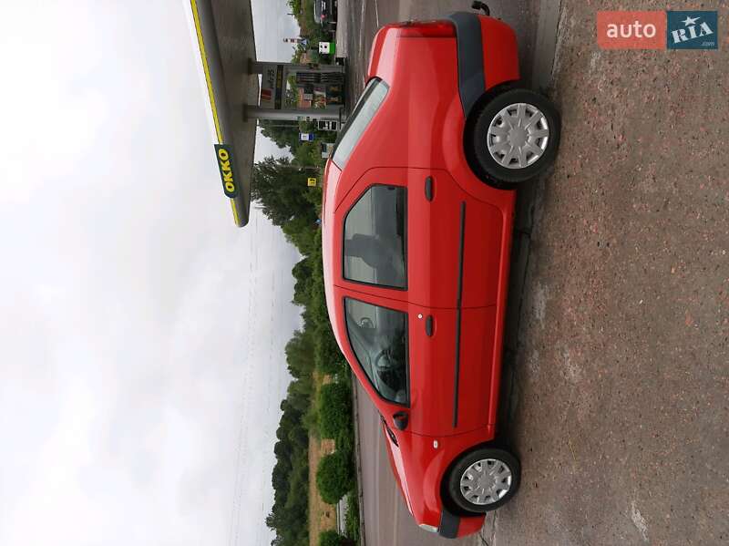 Седан Dacia Logan 2008 в Трускавці