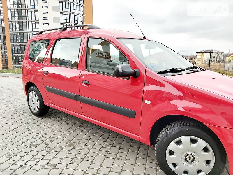 Універсал Dacia Logan 2010 в Івано-Франківську