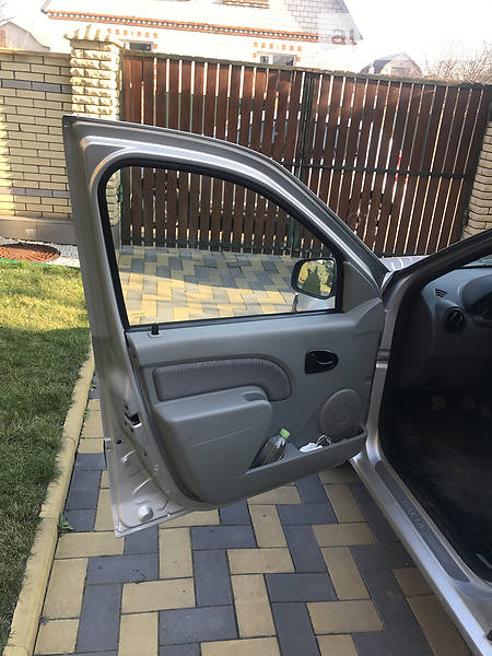 Универсал Dacia Logan 2007 в Виннице