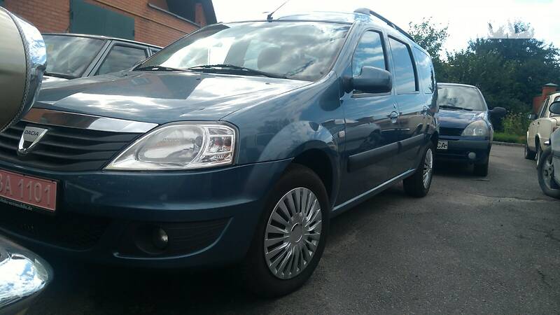 Універсал Dacia Logan 2009 в Полтаві