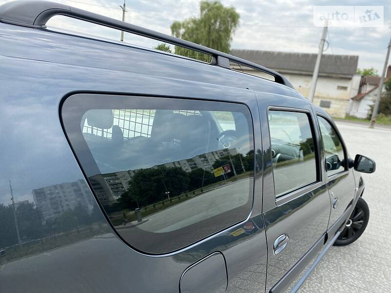 Универсал Dacia Logan 2009 в Дрогобыче