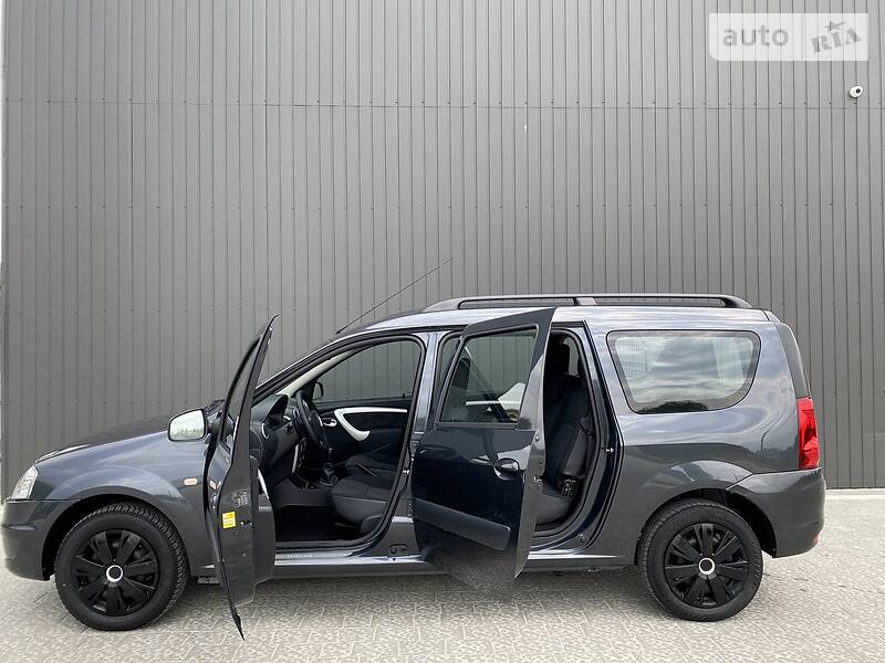 Универсал Dacia Logan 2009 в Дрогобыче