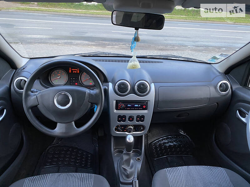 Універсал Dacia Logan 2012 в Тернополі