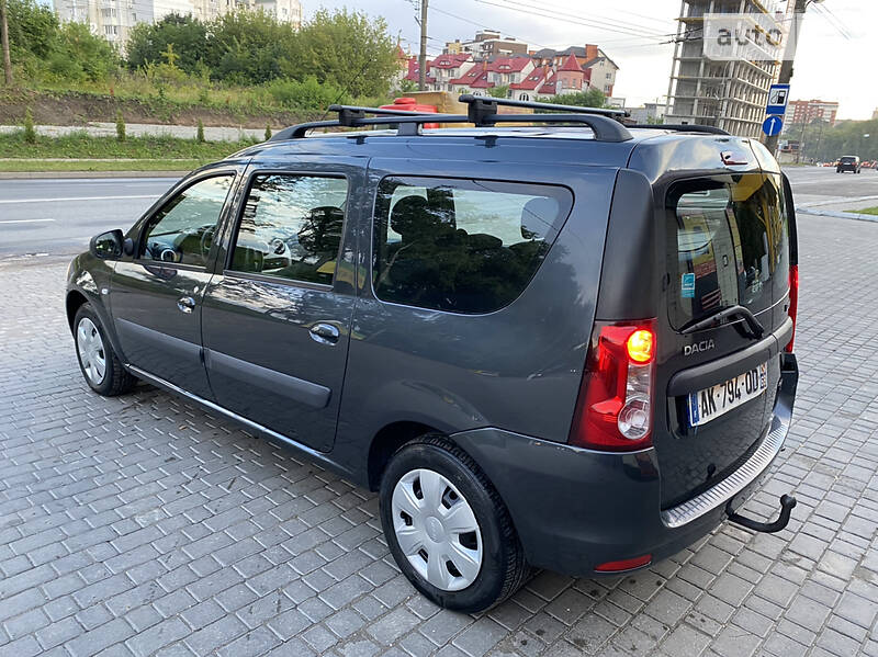 Універсал Dacia Logan 2012 в Тернополі