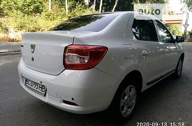 Седан Dacia Logan 2016 в Львове