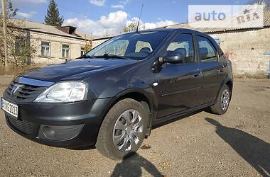 Седан Dacia Logan 2009 в Марковке