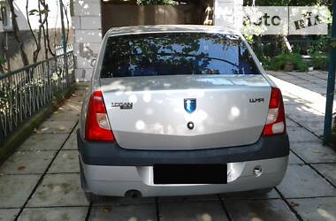 Седан Dacia Logan 2008 в Мукачево