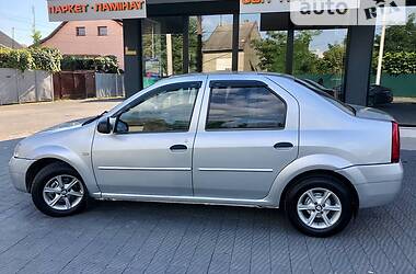 Седан Dacia Logan 2006 в Мукачево