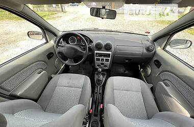 Седан Dacia Logan 2005 в Иршаве