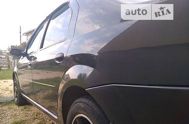 Седан Dacia Logan 2008 в Збараже