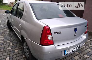 Седан Dacia Logan 2006 в Ходорове