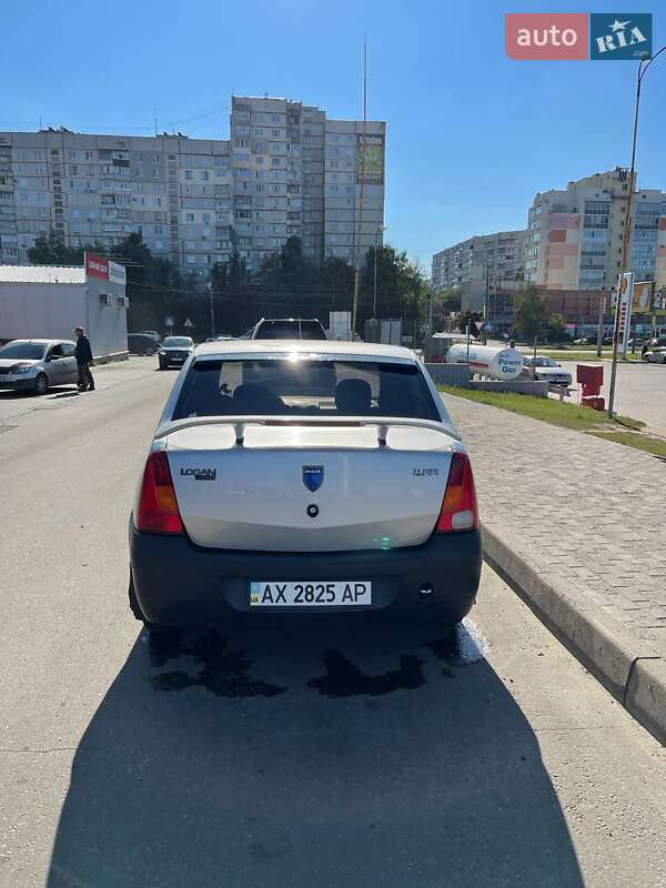 Седан Dacia Logan 2006 в Харькове