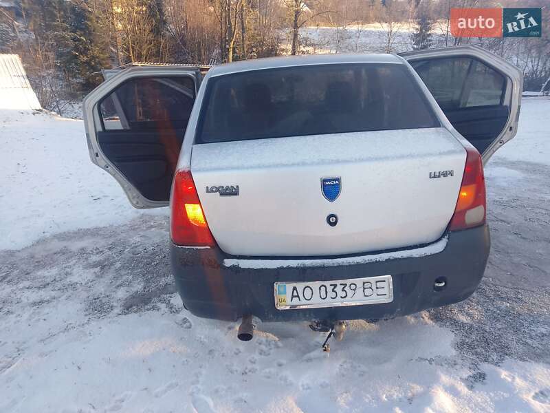 Седан Dacia Logan 2006 в Сколе фото 13 Седан Dacia Logan 2006 в Сколе