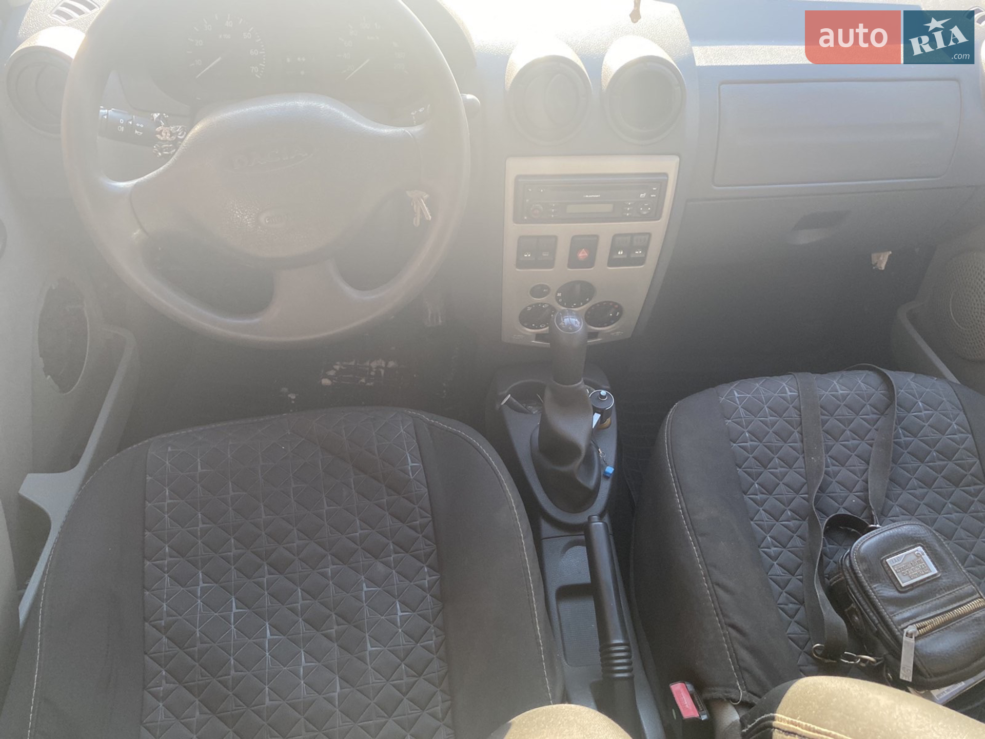 2010 Dacia Logan - мініатюра 12